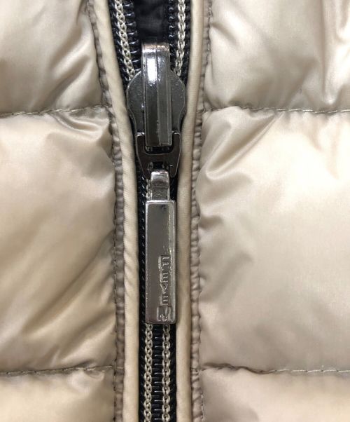 FEYEM（フェイエム）FEYEM (フェイエム) リバーシブルダウンジャケット ベージュ サイズ:Mの古着・服飾アイテム