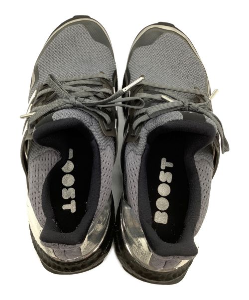 adidas（アディダス）adidas (アディダス) ウルトラブーストローカットシューズ グレー×シルバー サイズ:25.5の古着・服飾アイテム