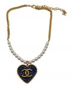 CHANELシャネル）の古着「ペンダントネックレス」｜ブルー×ホワイト