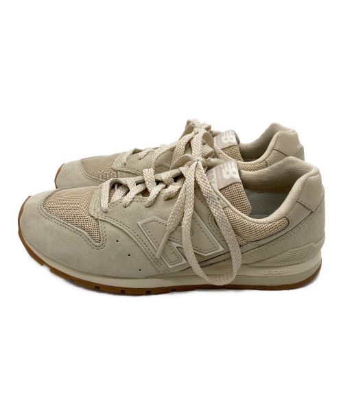 NEW BALANCE（ニューバランス）NEW BALANCE (ニューバランス) ローカットスニーカー ベージュ サイズ:24.0cmの古着・服飾アイテム