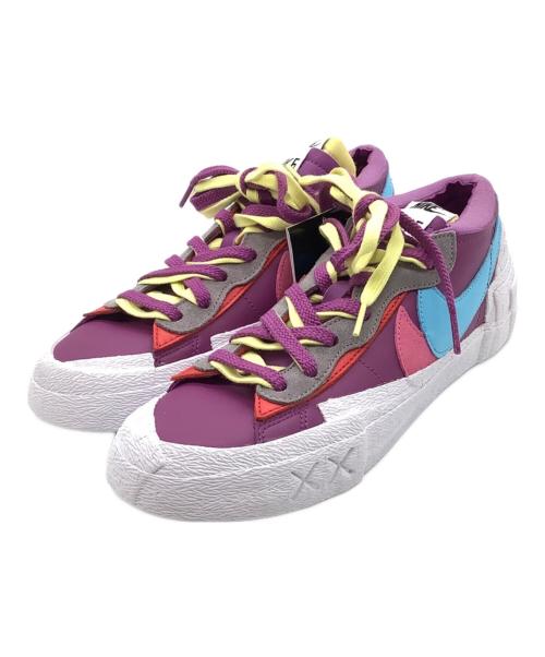 NIKE（ナイキ）NIKE (ナイキ) sacai (サカイ) KAWS (カウズ) Blazer Low パープル サイズ:cm26の古着・服飾アイテム