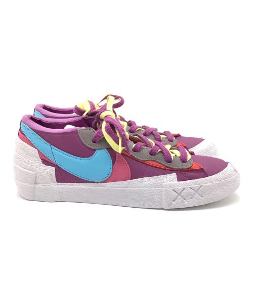 NIKE（ナイキ）NIKE (ナイキ) sacai (サカイ) KAWS (カウズ) Blazer Low パープル サイズ:cm26の古着・服飾アイテム
