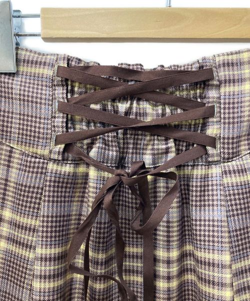 JUSGLITTY（ジャスグリッティー）JUSGLITTY (ジャスグリッティー) スカート ブラウン サイズ:2 未使用品の古着・服飾アイテム