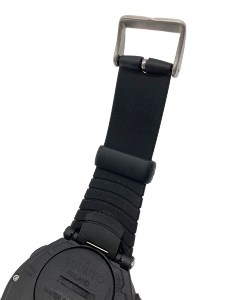 SUUNTO（スント）SUUNTO (スント) 腕時計 ブラックの古着・服飾アイテム