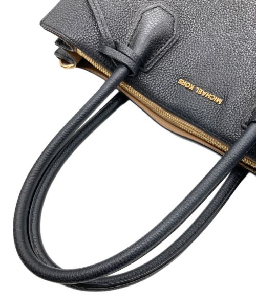 MICHAEL KORS（マイケル・コース）MICHAEL KORS (マイケルコース) 2WAYバッグ ブラックの古着・服飾アイテム