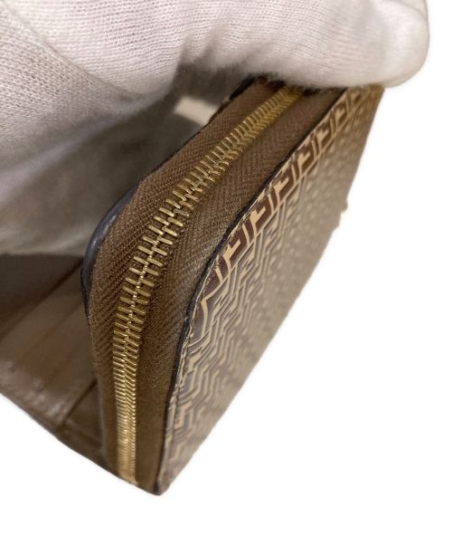 FENDI（フェンディ）FENDI (フェンディ) 2つ折り財布 ブラウンの古着・服飾アイテム