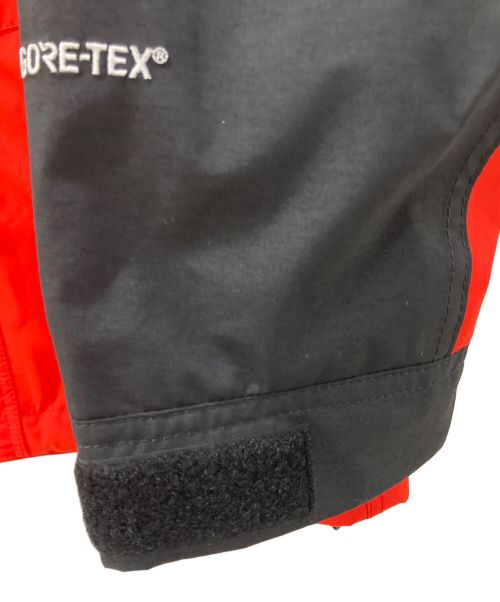 THE NORTH FACE（ザ ノース フェイス）THE NORTH FACE (ザ ノース フェイス) マウンテンライトジャケット レッド×ブラック サイズ:L 未使用品の古着・服飾アイテム