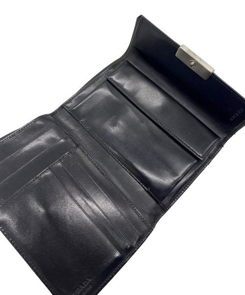 PRADA（プラダ）PRADA (プラダ) 3つ折り財布の古着・服飾アイテム