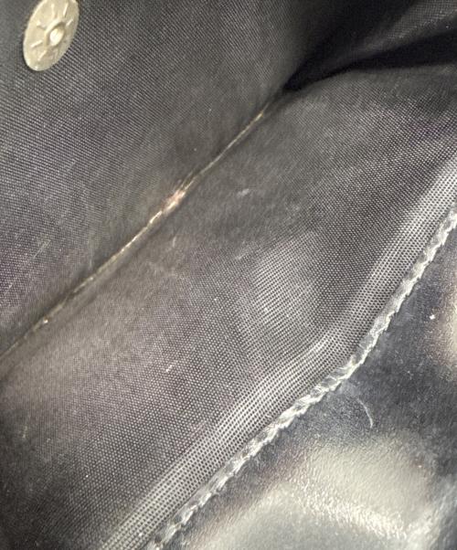 PRADA（プラダ）PRADA (プラダ) 3つ折り財布の古着・服飾アイテム