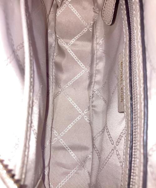 MICHAEL KORS（マイケル・コース）MICHAEL KORS (マイケル・コース) ショルダーバッグ ベージュの古着・服飾アイテム
