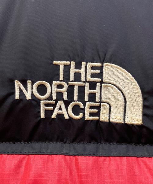 THE NORTH FACE（ザ ノース フェイス）THE NORTH FACE (ザ ノース フェイス) ヌプシジャケット レッド×ブラック サイズ:Lの古着・服飾アイテム