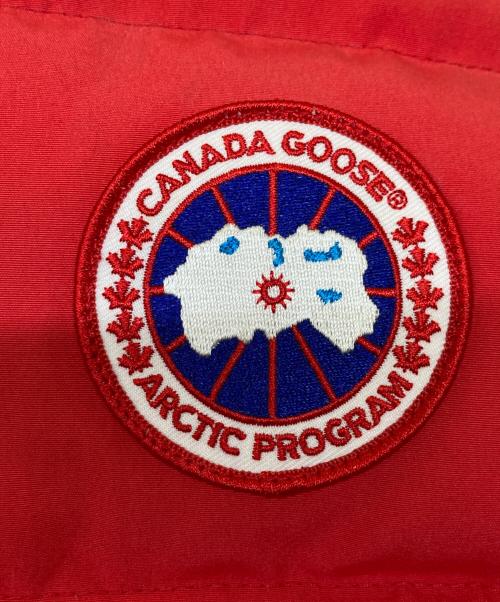 CANADA GOOSE（カナダグース）CANADA GOOSE (カナダグース) ダウンベスト レッド サイズ:Sの古着・服飾アイテム