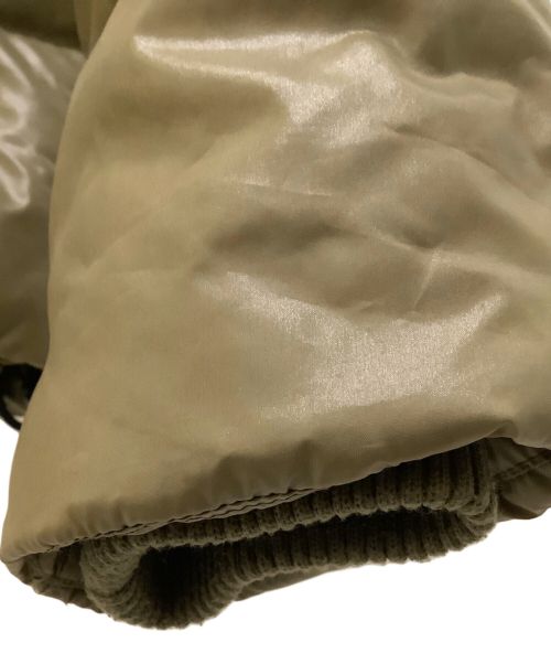 CarHartt（カーハート）CarHartt (カーハート) ダウンジャケット カーキ サイズ:Sの古着・服飾アイテム