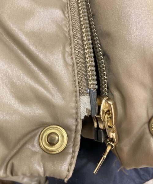 CarHartt（カーハート）CarHartt (カーハート) ダウンジャケット カーキ サイズ:Sの古着・服飾アイテム