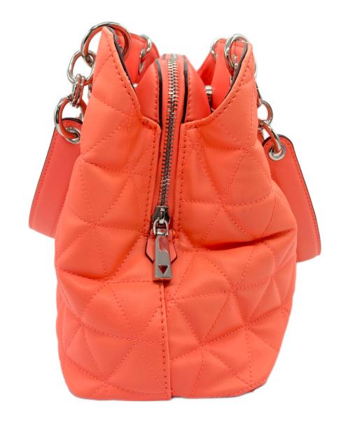 GUESS（ゲス）GUESS (ゲス) キルティングトートバッグ ネオンオレンジの古着・服飾アイテム