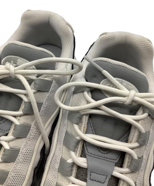 NIKE（ナイキ）NIKE (ナイキ) AIR MAX95 グレー×ホワイト サイズ:28.0cmの古着・服飾アイテム