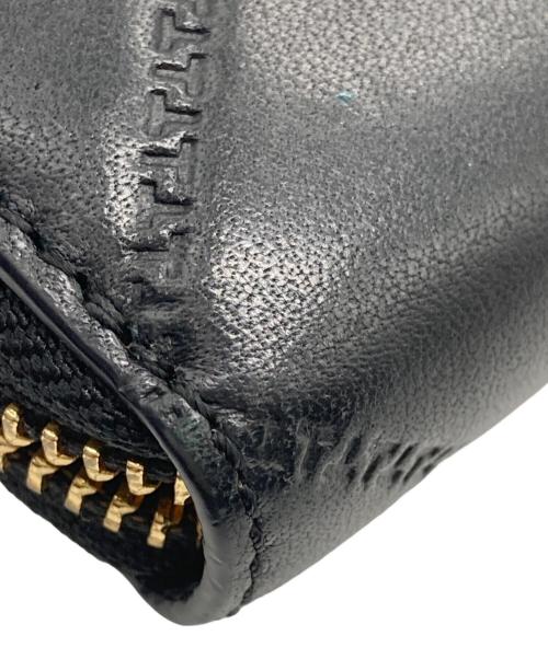 TORY BURCH（トリーバーチ）TORY BURCH (トリーバーチ) ラウンドファスナー財布 ブラックの古着・服飾アイテム