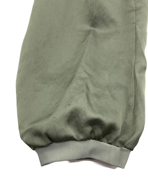 Gabardine K.T（ギャバシンケーティー）Gabardine K.T (ギャバシンケーティー) 洗えるシアーサテンブルゾン カーキ サイズ:9の古着・服飾アイテム