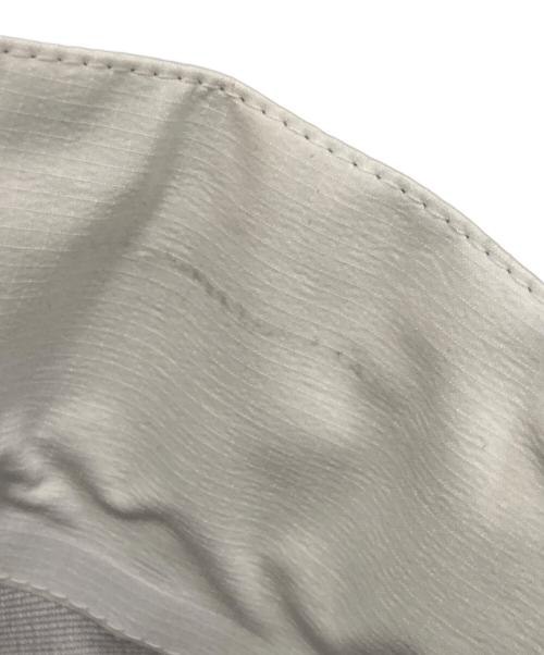 THE NORTH FACE（ザ ノース フェイス）THE NORTH FACE (ザ ノース フェイス) フューチャーライトバーチカルシュータージャケット ホワイト サイズ:Mの古着・服飾アイテム