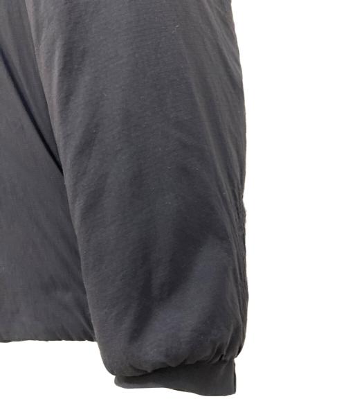 ARC'TERYX（アークテリクス）ARC'TERYX (アークテリクス) ATOM AR HOODY ブラック サイズ:Mの古着・服飾アイテム