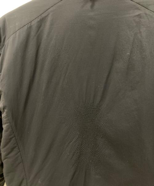 ARC'TERYX（アークテリクス）ARC'TERYX (アークテリクス) ATOM AR HOODY ブラック サイズ:Mの古着・服飾アイテム
