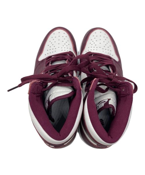 NIKE（ナイキ）NIKE (ナイキ) AIR JORDAN 1 RETRO HIGH OG ホワイト×パープル サイズ:26.5cmの古着・服飾アイテム