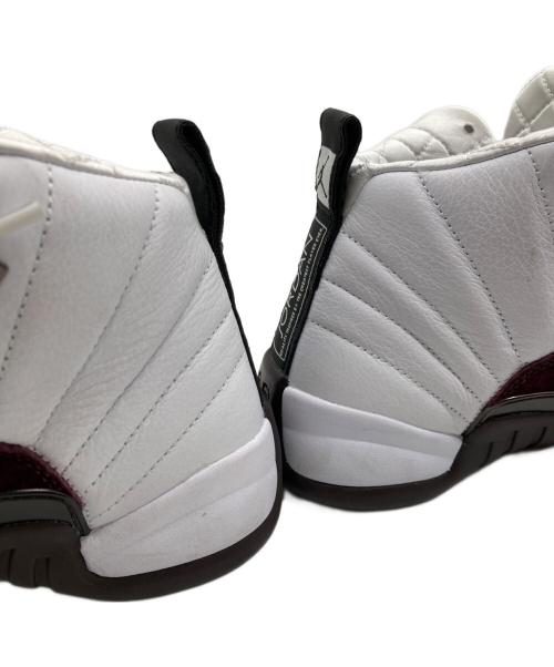 NIKE（ナイキ）NIKE (ナイキ) WMNS AIR JORDAN 12 RETRO SP ホワイト×パープル サイズ:cm26の古着・服飾アイテム