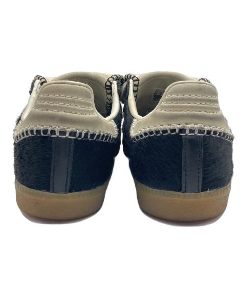 adidas（アディダス）adidas (アディダス) スニーカー ブラック×ホワイト サイズ:JP265の古着・服飾アイテム