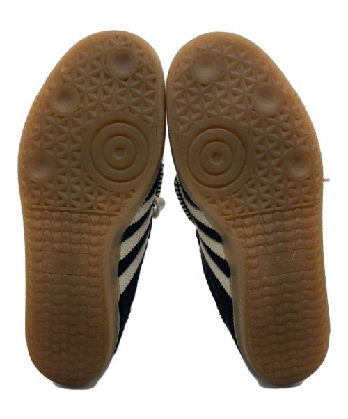 adidas（アディダス）adidas (アディダス) スニーカー ブラック×ホワイト サイズ:JP265の古着・服飾アイテム