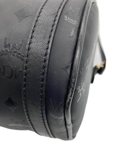 MCM（エムシーエム）MCM (エムシーエム) バレルショルダーバッグの古着・服飾アイテム