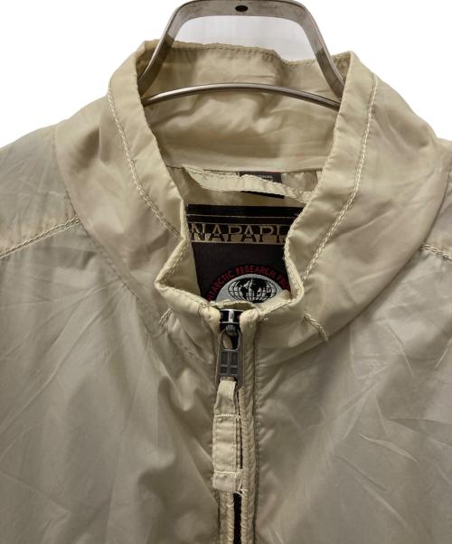 NAPAPIJRI（ナパピリ）NAPAPIJRI (ナパピリ) ナイロンジャケット ベージュ サイズ:Mの古着・服飾アイテム