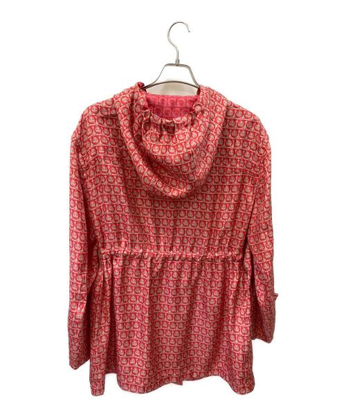 Salvatore Ferragamo（サルヴァトーレ フェラガモ）Salvatore Ferragamo (サルヴァトーレ フェラガモ) シルクフーデッドコート コーラル サイズ:44の古着・服飾アイテム