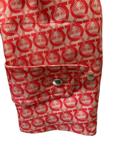 Salvatore Ferragamo（サルヴァトーレ フェラガモ）Salvatore Ferragamo (サルヴァトーレ フェラガモ) シルクフーデッドコート コーラル サイズ:44の古着・服飾アイテム