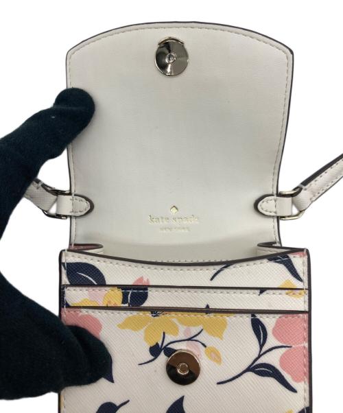 Kate Spade（ケイトスペード）Kate Spade (ケイトスペード) ショルダーポーチ クリームマルチの古着・服飾アイテム