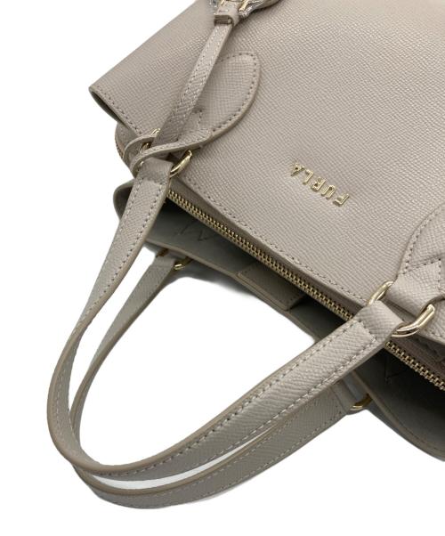 FURLA（フルラ）FURLA (フルラ) 2WAYショルダーバッグ アイボリーの古着・服飾アイテム