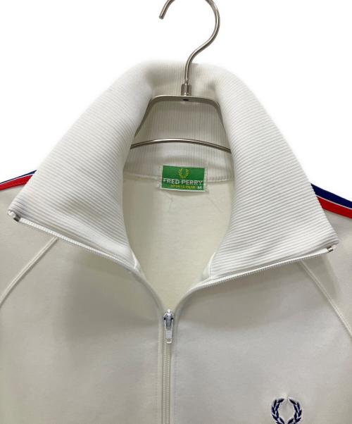 FRED PERRY（フレッドペリー）FRED PERRY (フレッドペリー) トラックジャケット ホワイト サイズ:Mの古着・服飾アイテム