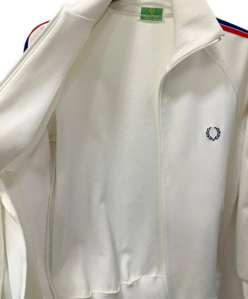 FRED PERRY（フレッドペリー）FRED PERRY (フレッドペリー) トラックジャケット ホワイト サイズ:Mの古着・服飾アイテム