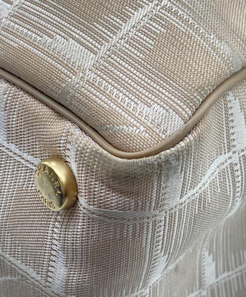 CHANEL（シャネル）CHANEL (シャネル) トートバッグ ベージュの古着・服飾アイテム