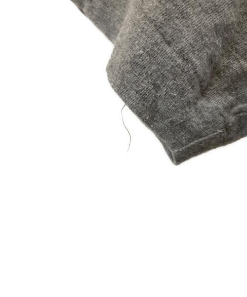 PLAY COMME des GARCONS（プレイコムデギャルソン）PLAY COMME des GARCONS (プレイコムデギャルソン) 半袖カットソー グレー サイズ:XSの古着・服飾アイテム