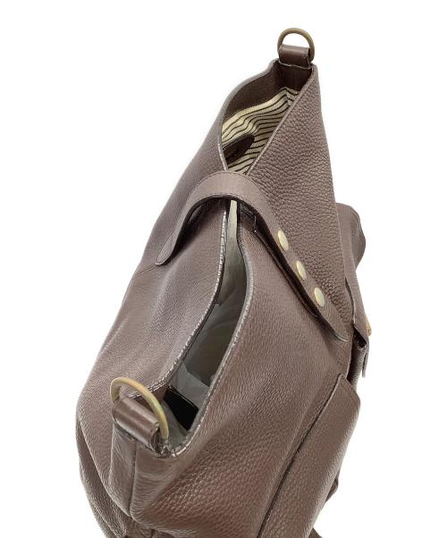 J&M DAVIDSON（ジェイ＆エム デヴィッドソン）J&M DAVIDSON (ジェイ＆エム デヴィッドソン) ショルダーバッグ ブラウンの古着・服飾アイテム