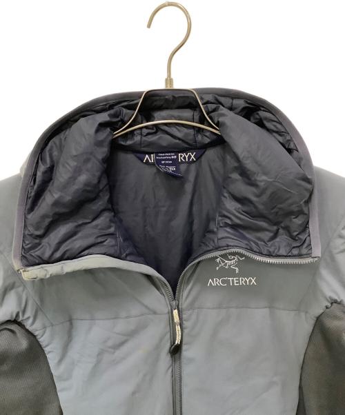 ARC'TERYX（アークテリクス）ARC'TERYX (アークテリクス) ナイロンジャケット グレー サイズ:Sの古着・服飾アイテム