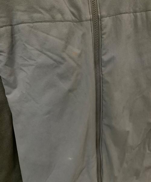 ARC'TERYX（アークテリクス）ARC'TERYX (アークテリクス) ナイロンジャケット グレー サイズ:Sの古着・服飾アイテム