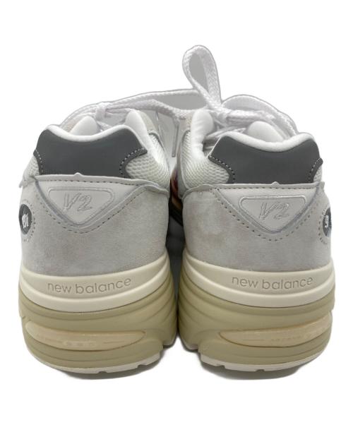 NEW BALANCE（ニューバランス）NEW BALANCE (ニューバランス) スニーカー ホワイト サイズ:UK8（26cm）の古着・服飾アイテム