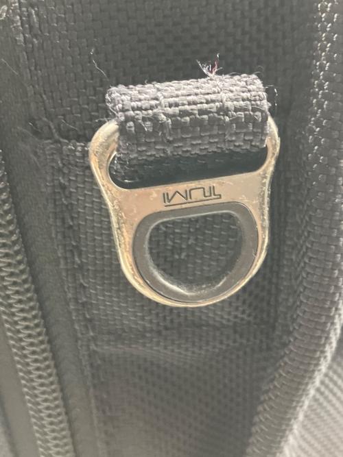 TUMI（トゥミ）TUMI (トゥミ) ビジネスバッグ ブラックの古着・服飾アイテム