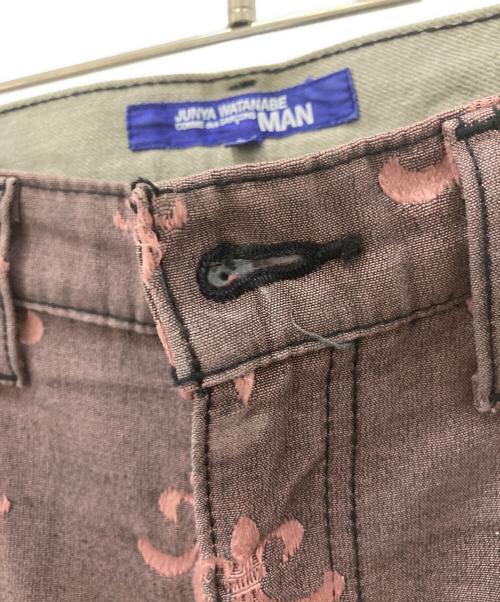 COMME des GARCONS JUNYA WATANABE MAN（コム デ ギャルソン ジュンヤ ワタナベ マン）COMME des GARCONS JUNYA WATANABE MAN (コム デ ギャルソン ジュンヤ ワタナベ マン) デニムパンツ グレー×ピンク サイズ:Lの古着・服飾アイテム
