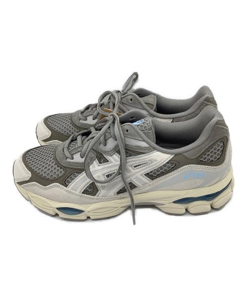 asics（アシックス）asics (アシックス) スニーカー ホワイト×グレー サイズ:26.5cm 未使用品の古着・服飾アイテム