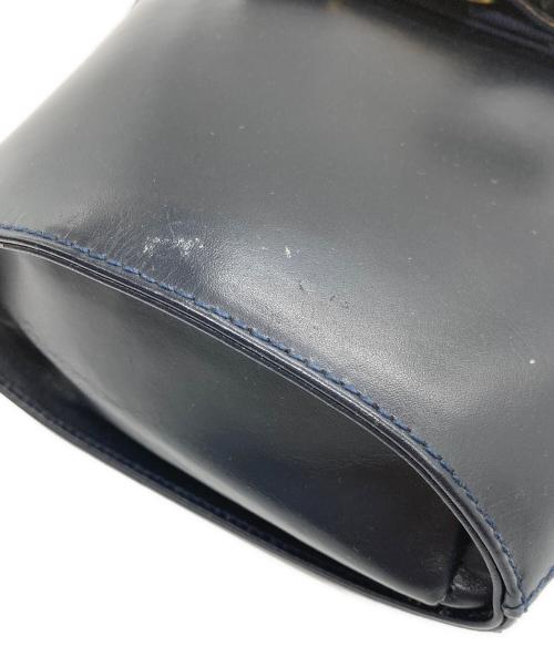 Salvatore Ferragamo（サルヴァトーレ フェラガモ）Salvatore Ferragamo (サルヴァトーレ フェラガモ) ヴァラリボンハンドバッグ ブラック×ネイビーの古着・服飾アイテム