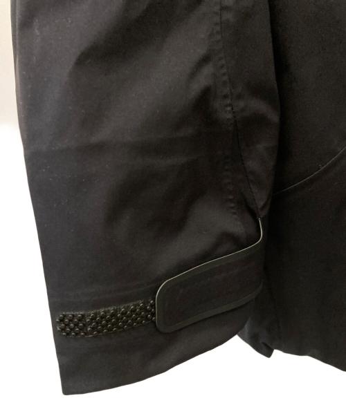 DESCENTE ALLTERRAIN（デザイント オルテライン）Descente ALLTERRAIN (デザイント オルテライン) “クレアス”・ハードシェルジャケット ブラック サイズ:JP Lの古着・服飾アイテム