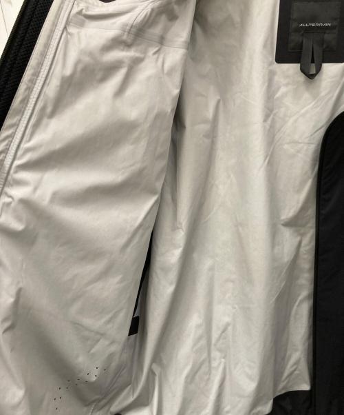 DESCENTE ALLTERRAIN（デザイント オルテライン）Descente ALLTERRAIN (デザイント オルテライン) “クレアス”・ハードシェルジャケット ブラック サイズ:JP Lの古着・服飾アイテム