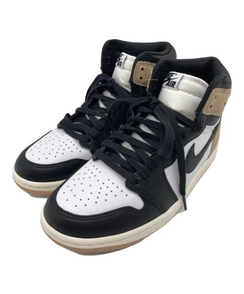 NIKE（ナイキ）NIKE (ナイキ) WNMS AIR JORDAN 1 RETRO HIGH OG モカ サイズ:24.0cm 未使用品の古着・服飾アイテム
